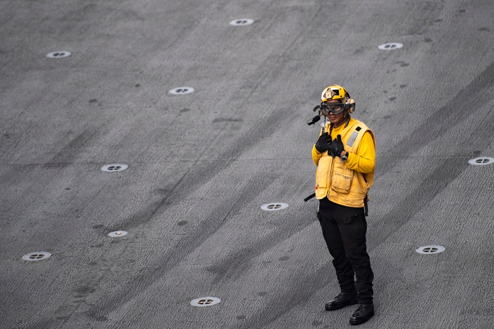USS Boxer Conducts Flight Operations