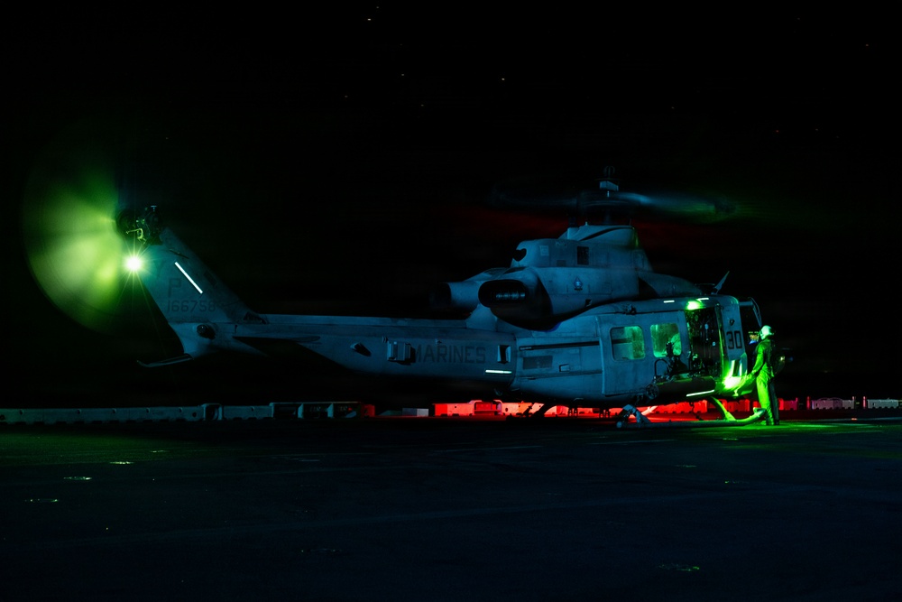 USS Boxer Conducts Nighttime Flight Operations