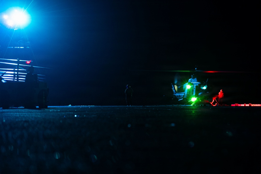 USS Boxer Conducts Nighttime Flight Operations