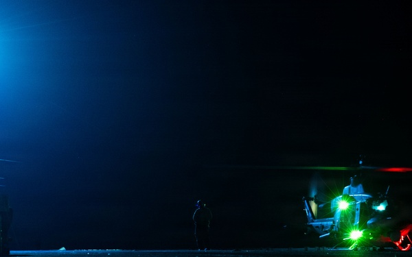 USS Boxer Conducts Nighttime Flight Operations