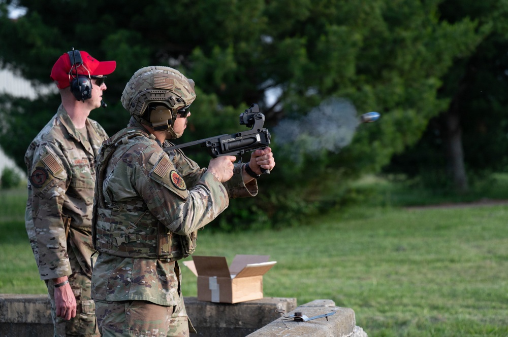 M320 grenade launcher training