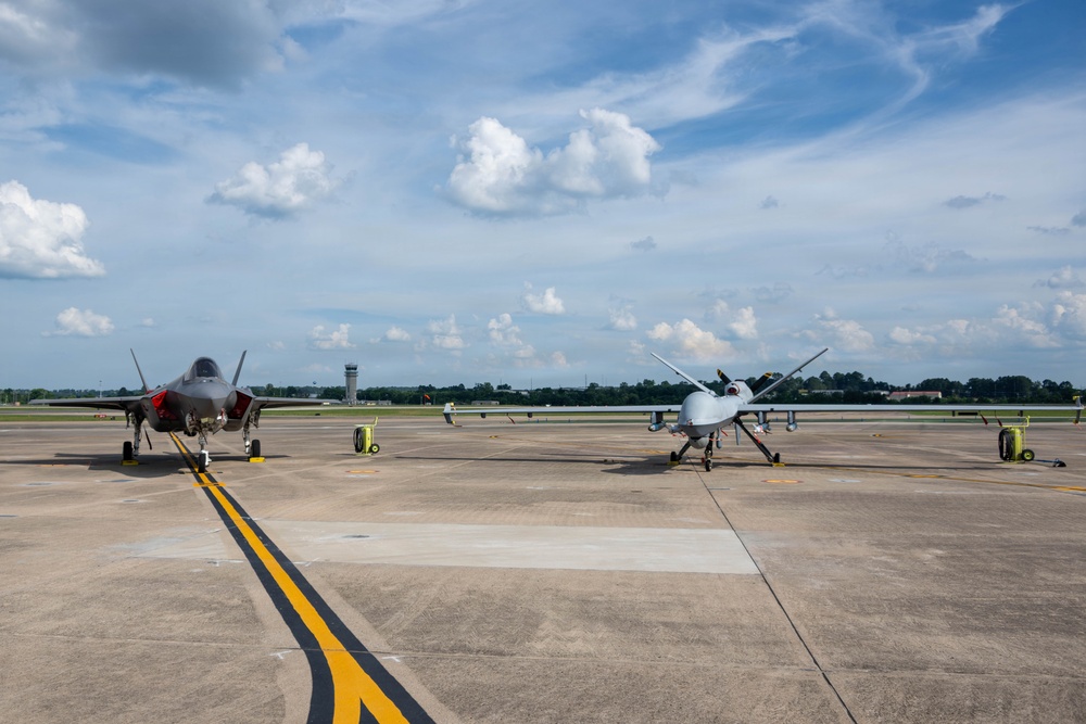 188th Hosts 147th Attack Wing for First-of-Its-Kind MQ-9 ACE Exercise at Ebbing
