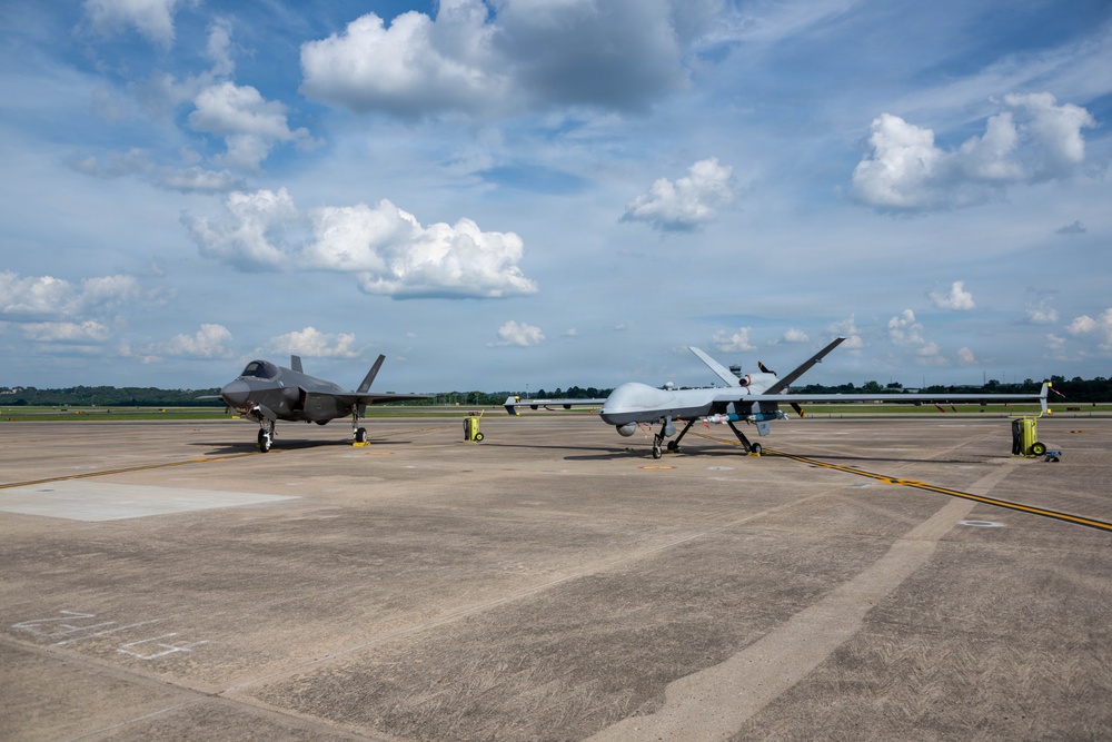 188th Hosts 147th Attack Wing for First-of-Its-Kind MQ-9 ACE Exercise at Ebbing