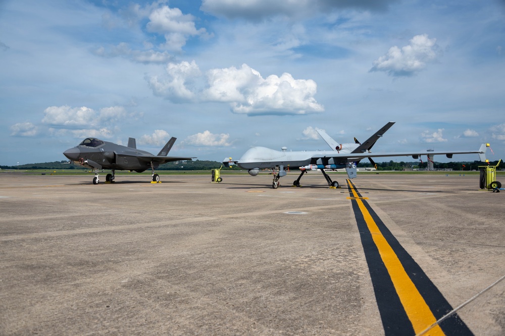 188th Hosts 147th Attack Wing for First-of-Its-Kind MQ-9 ACE Exercise at Ebbing