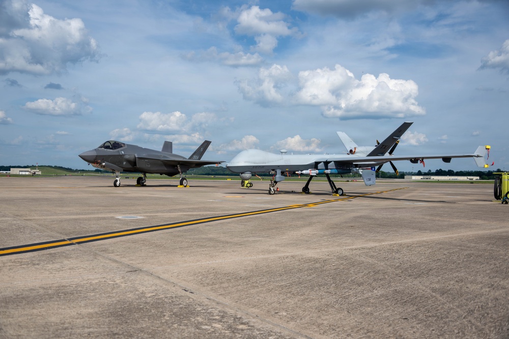 188th Hosts 147th Attack Wing for First-of-Its-Kind MQ-9 ACE Exercise at Ebbing