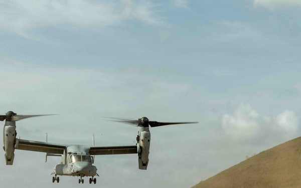 LCF-24: MV-22B Touch and Go