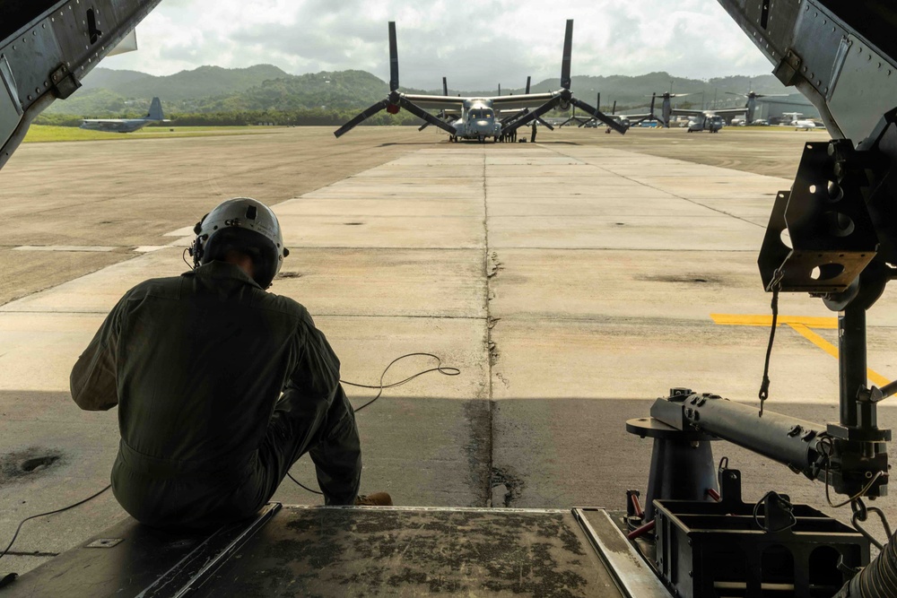LCF-24: In Flight Refueling