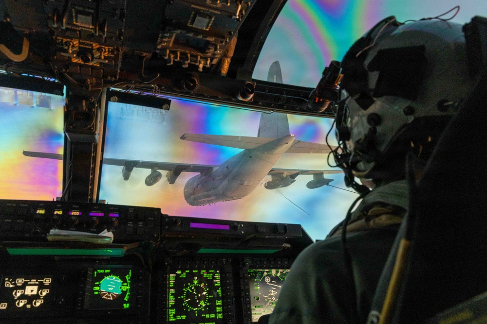 LCF-24: In Flight Refueling