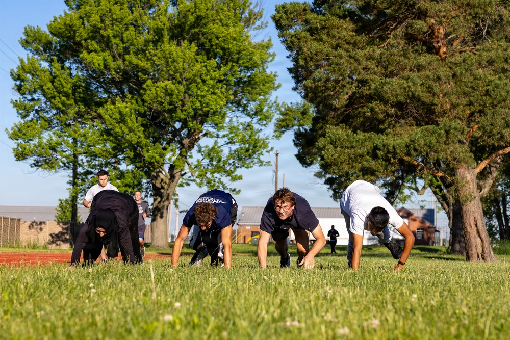 Student Flight prepares for BMT