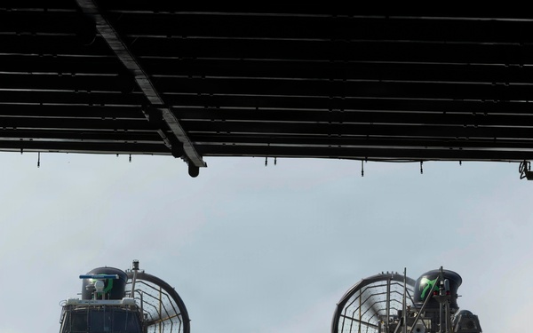 USS Kearsarge Conducts Well Deck operations