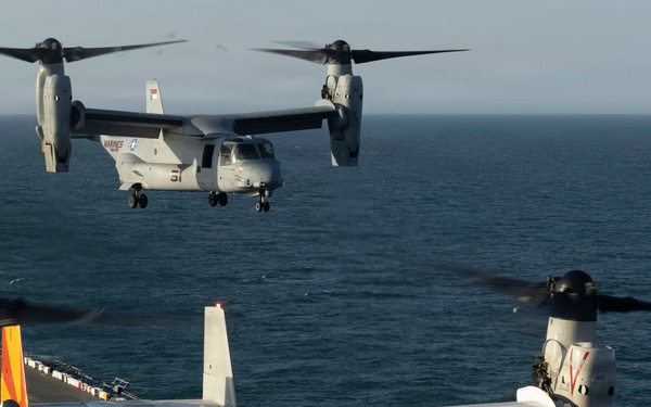 USS Kearsarge Conducts Flight Deck Operations