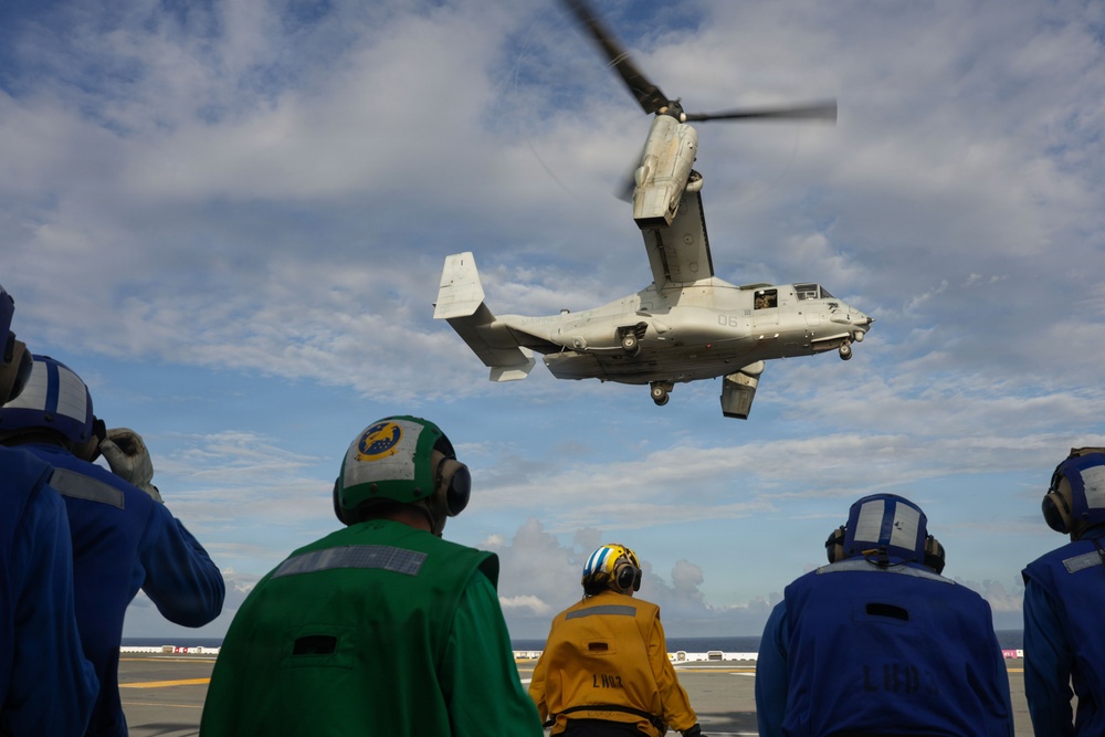USS Kearsarge Conducts Flight Operations