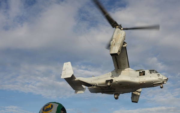 USS Kearsarge Conducts Flight Operations