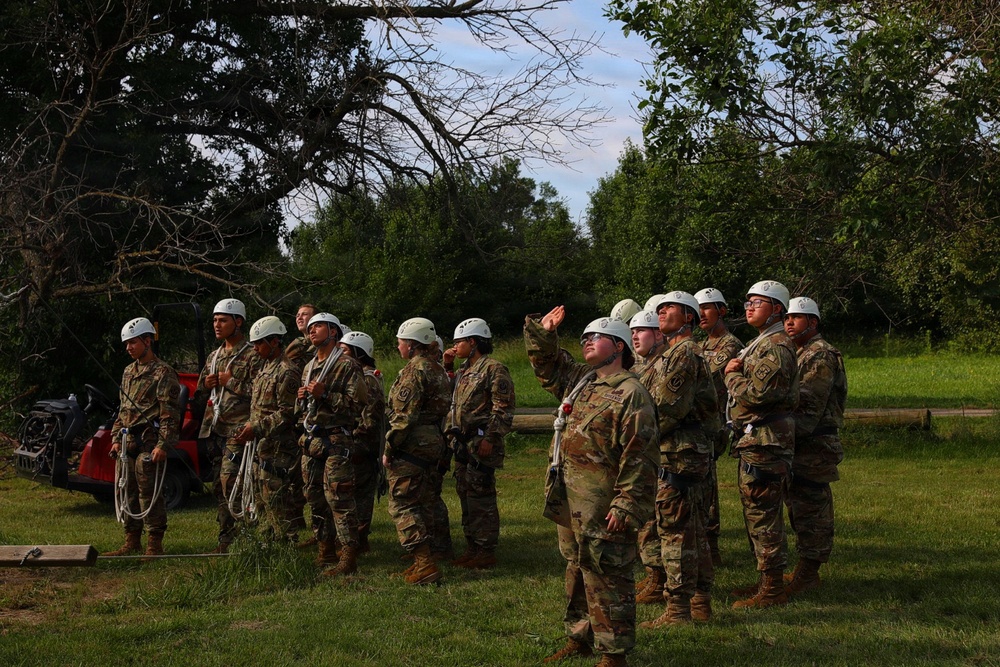 Kansas JROTC trains with the 1st Infantry Division