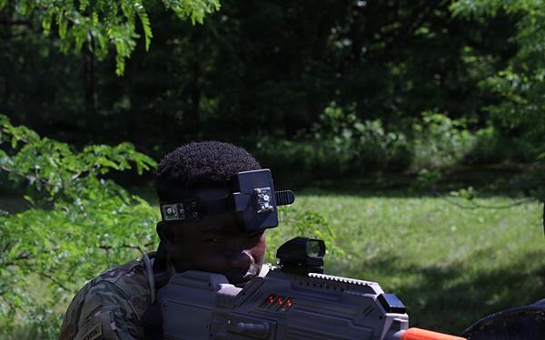 Kansas JROTC trains with the 1st Infantry Division