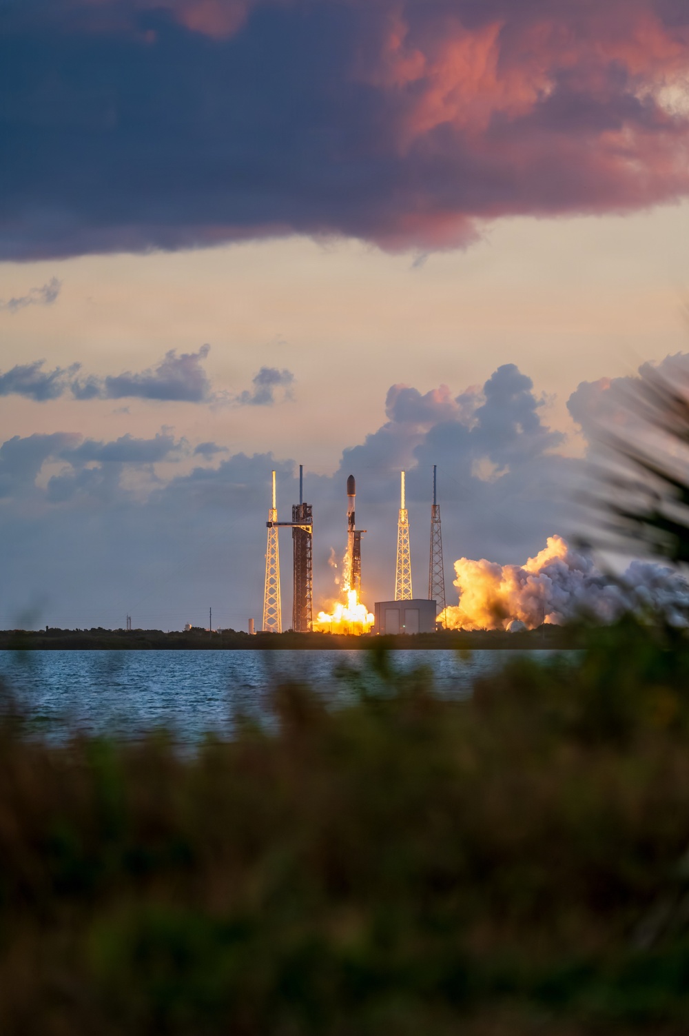 Starlink 10-43 Launches from Cape Canaveral Space Force Station