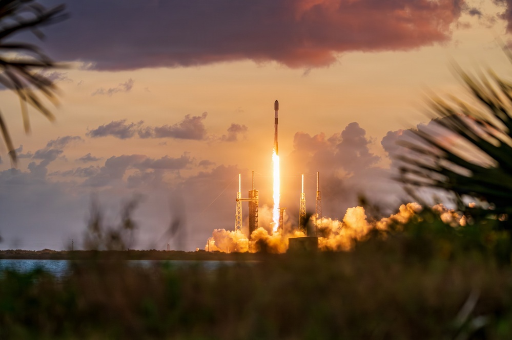 Starlink 10-43 Launches from Cape Canaveral Space Force Station