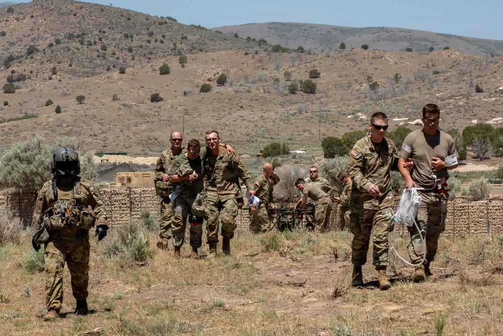 Utah National Guard’s 144th Medical Company (Area Support) practices combat care and medical evacuation
