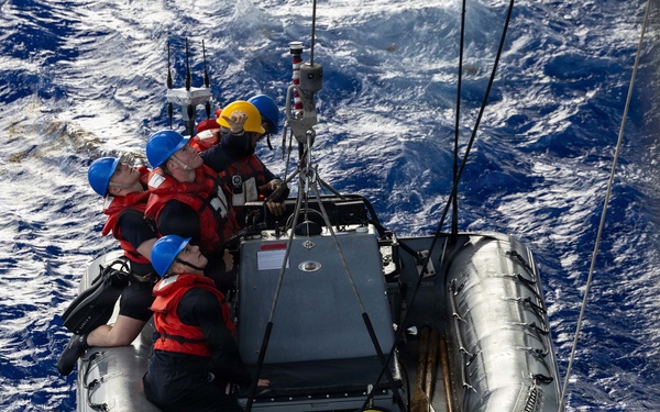 USS Kearsarge Conducts Routine Operations