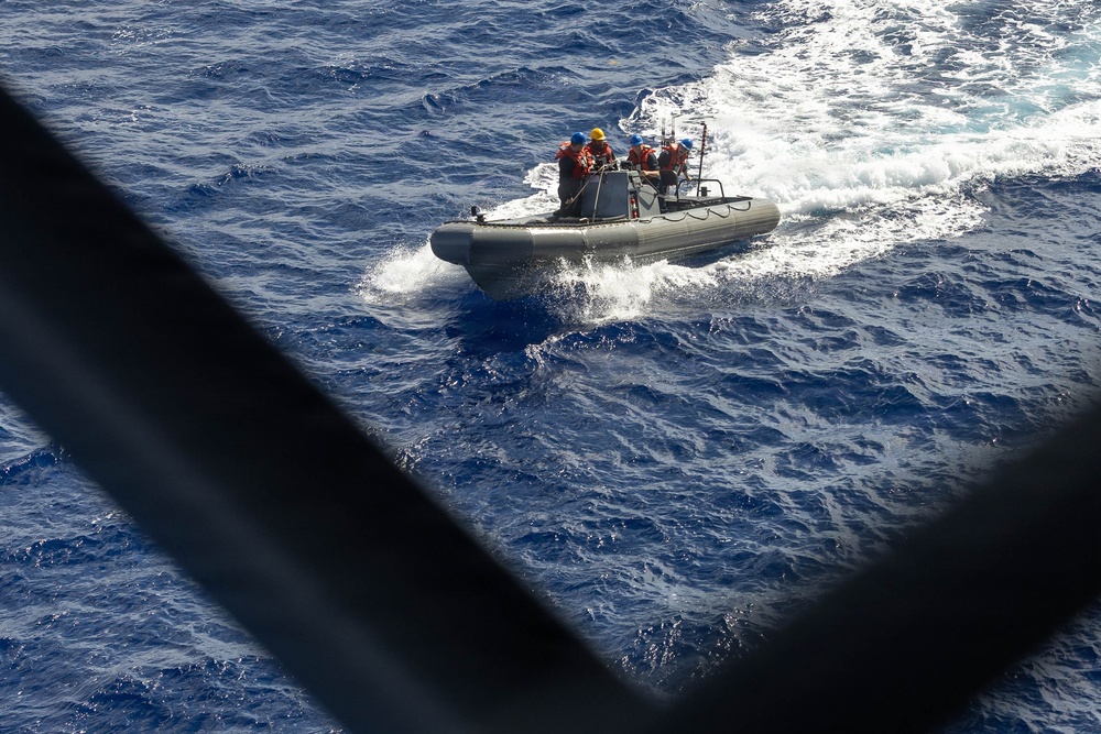 USS Kearsarge Conducts Routine Operations