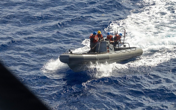 USS Kearsarge Conducts Routine Operations