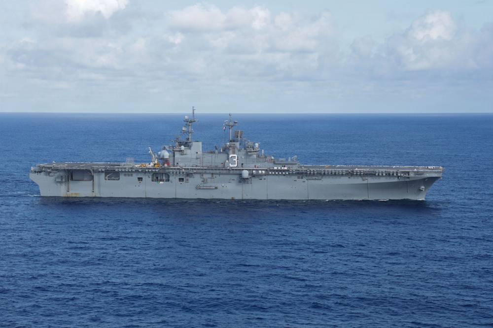 USS Kearsarge Transits Atlantic Ocean
