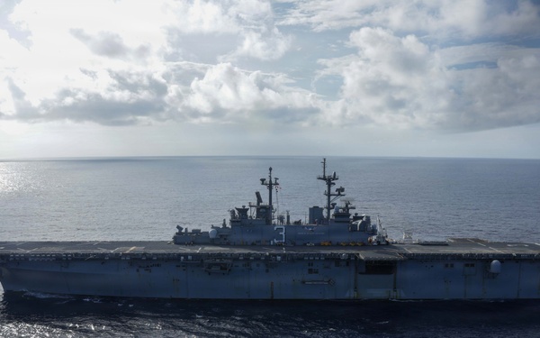 USS Kearsarge Transits Atlantic Ocean