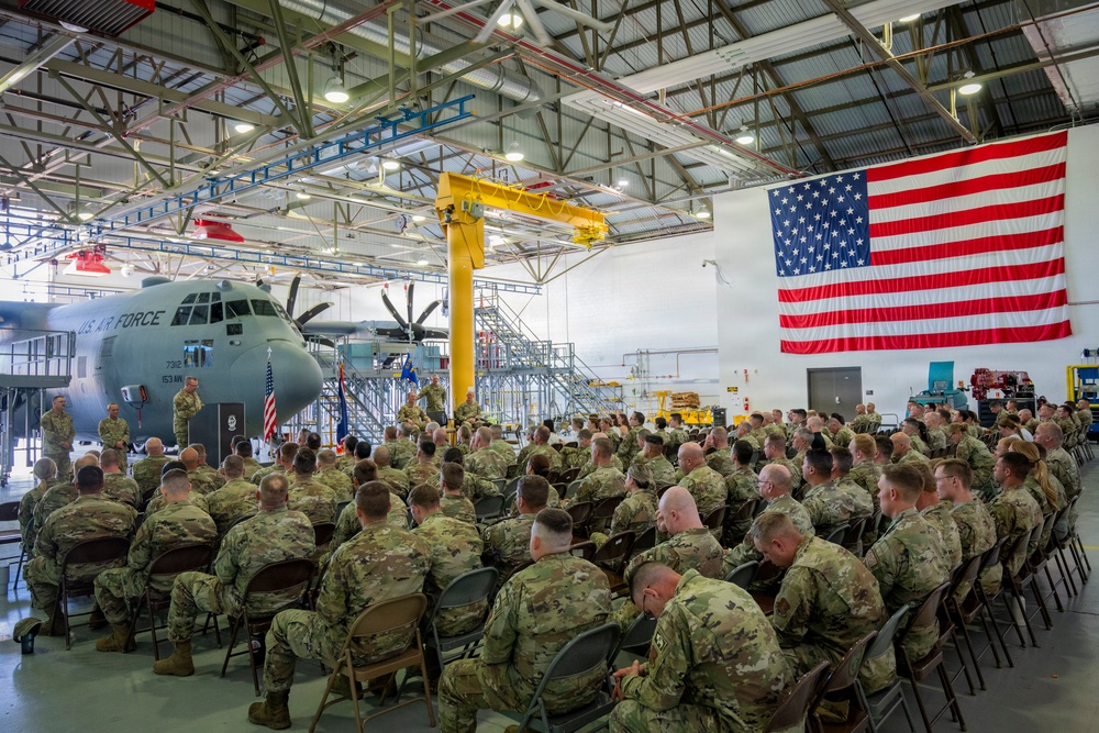 153 MXG Change of Command