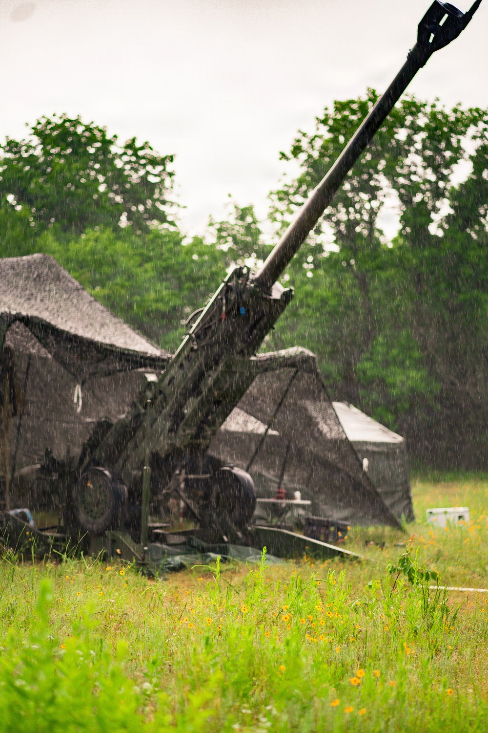 206th Field Artillery Conducts Night Fire During Annual Training
