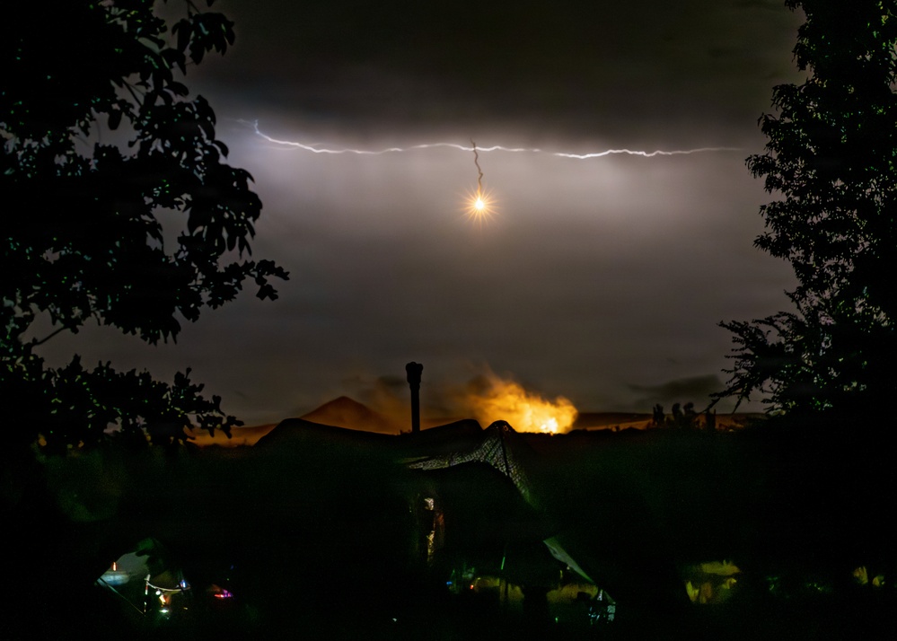 206th Field Artillery Conducts Night Fire During Annual Training