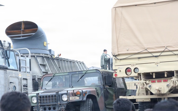US Navy and Marine Corps propel 40th ID Soldiers towards readiness