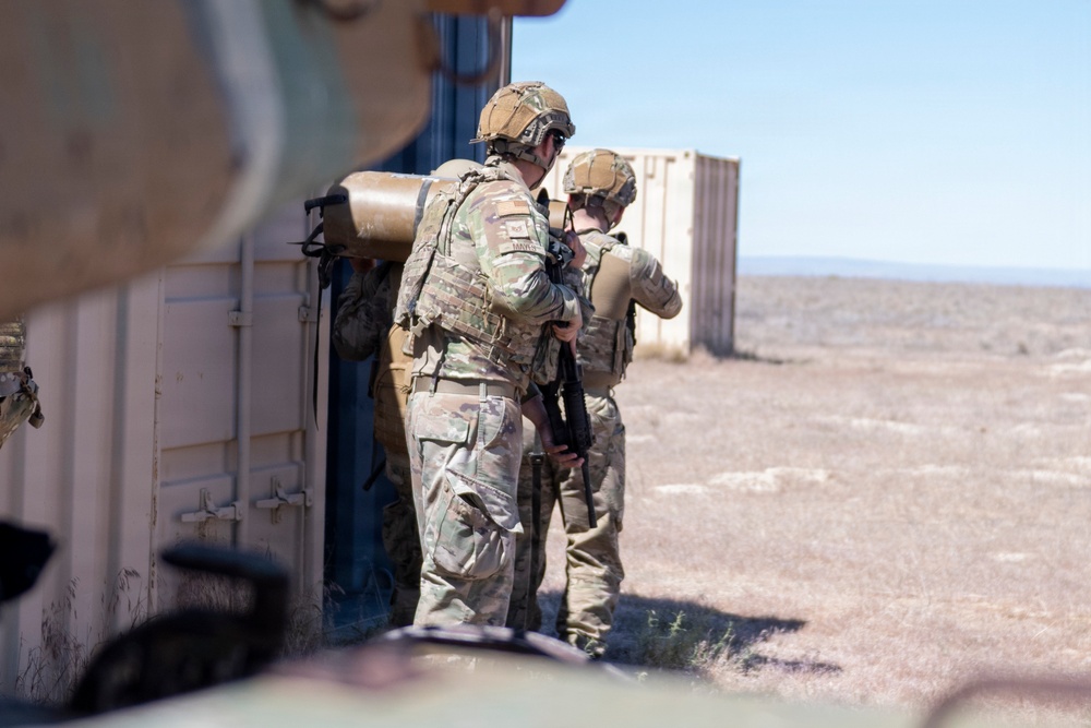 Security Forces Airmen enhance readiness through qualification training