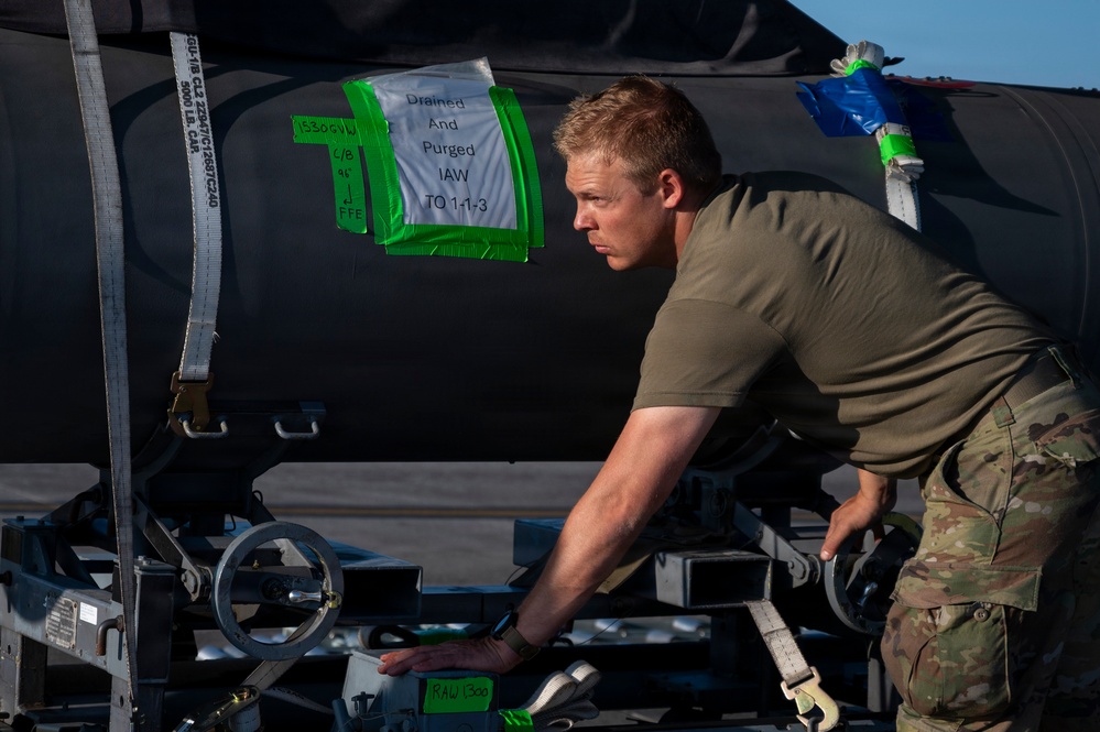 Wyoming and Ohio Air National Guard Gear Up for Exercise Checkered Flag