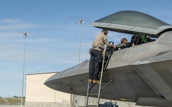 Iron Warrior: 477th Fighter Group Rapid Deployment Exercise