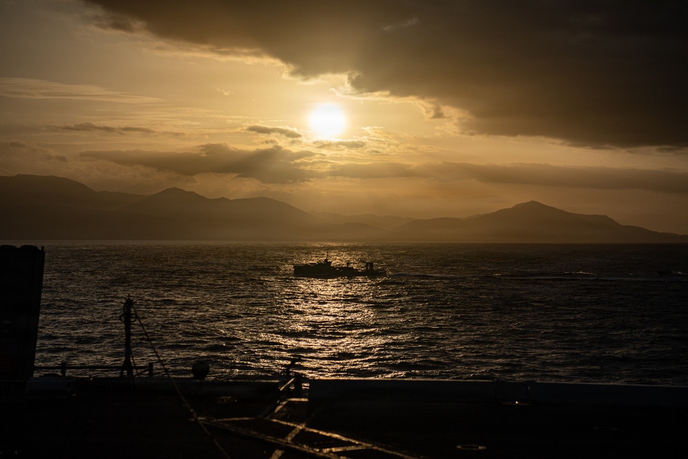 Nimitz Pulls into Jamaica for a Scheduled Port Visit