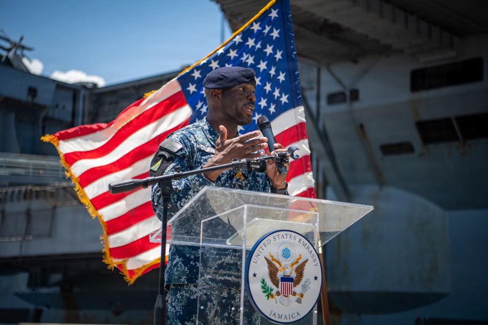 Nimitz Pulls into Jamaica for a Scheduled Port Visit
