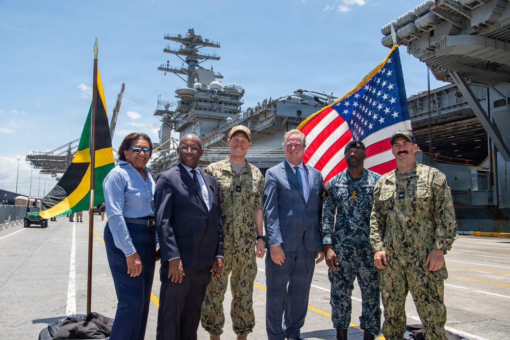 Nimitz Pulls into Jamaica for a Scheduled Port Visit