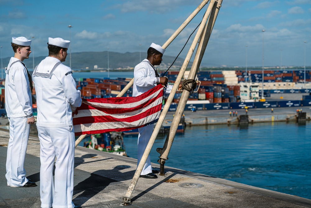 Nimitz Pulls into Jamaica for a Scheduled Port Visit