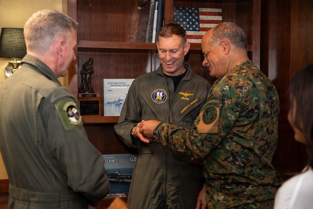 Dominican Republic Government and Military Leaders Visit Nimitz