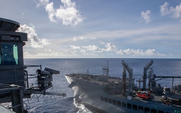 George Washington Conducts Fueling at Sea