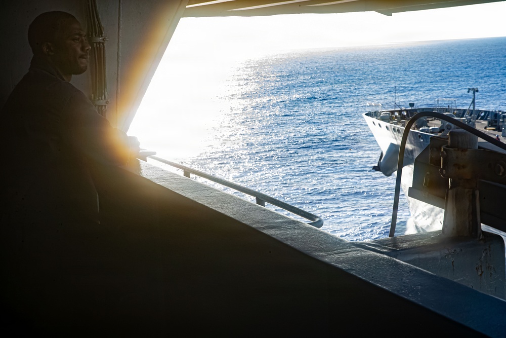 George Washington Conducts Fueling at Sea