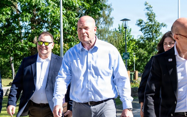 Ambassador Matthew Whitaker visits GTA