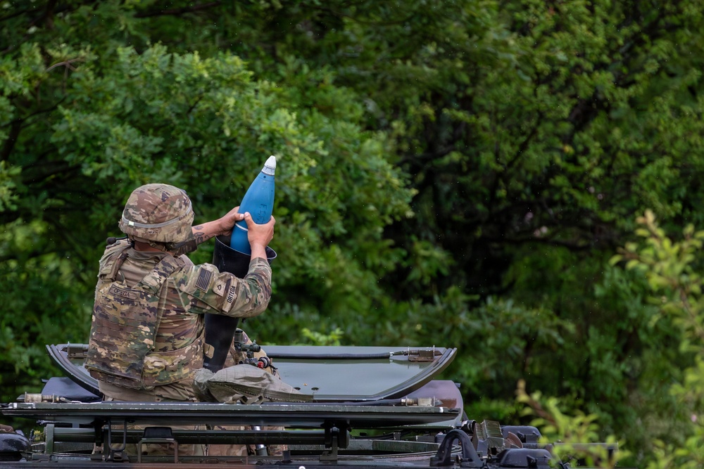 1st Armored Division mortar crews conduct live-fire training in Bulgaria