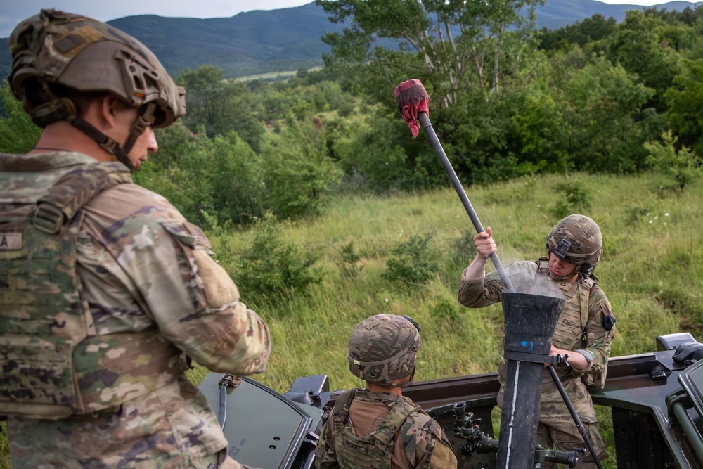 1st Armored Division mortar crews conduct live-fire training in Bulgaria