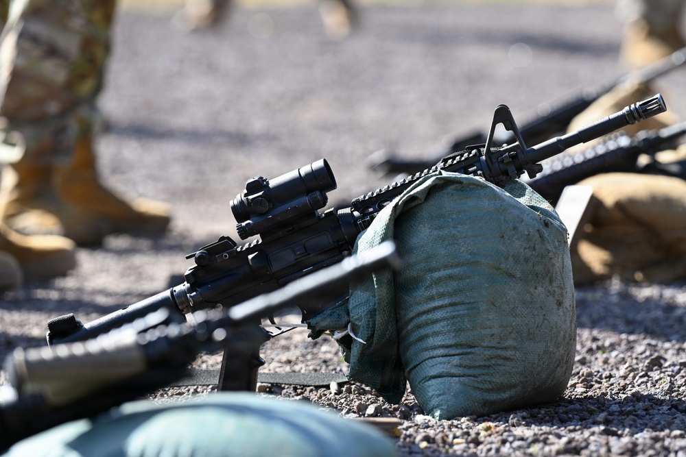 HHB, MDC-E USAG-Wiesbaden Complete M4 Carbine Qualification