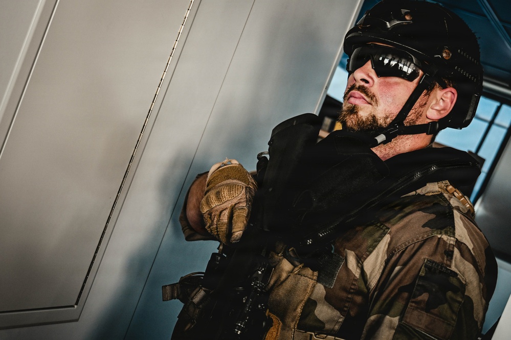 NATO Allies Conduct Visit, Board, Search And Seizure Training on Polish Vessel During BALTOPS