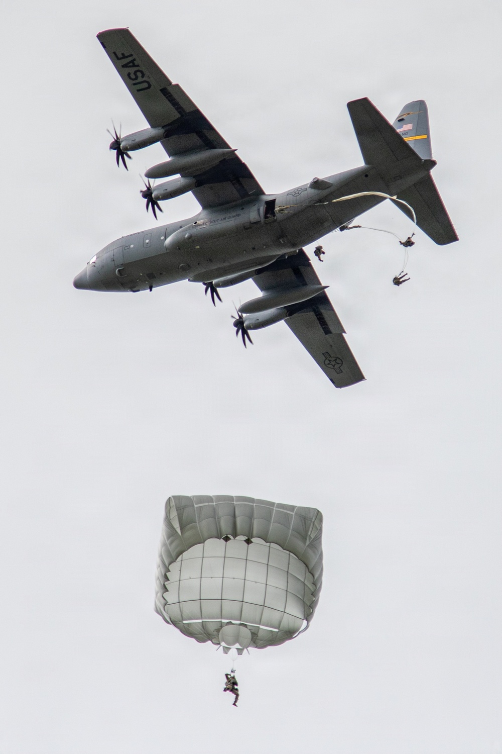 US, Allied paratroopers jump at historic drop zone in Normandy for D-Day 82