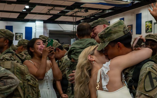 3rd Armored Brigade Combat Team, 1st Cavalry Division returns to Fort Hood from Europe rotation