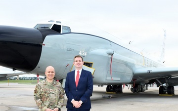 Offutt hosts legislative director