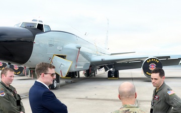 Offutt hosts legislative director